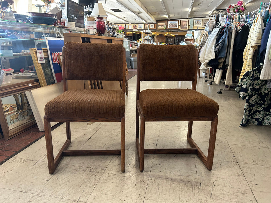 Kitchen or dining chairs with padded seats and backs 34290