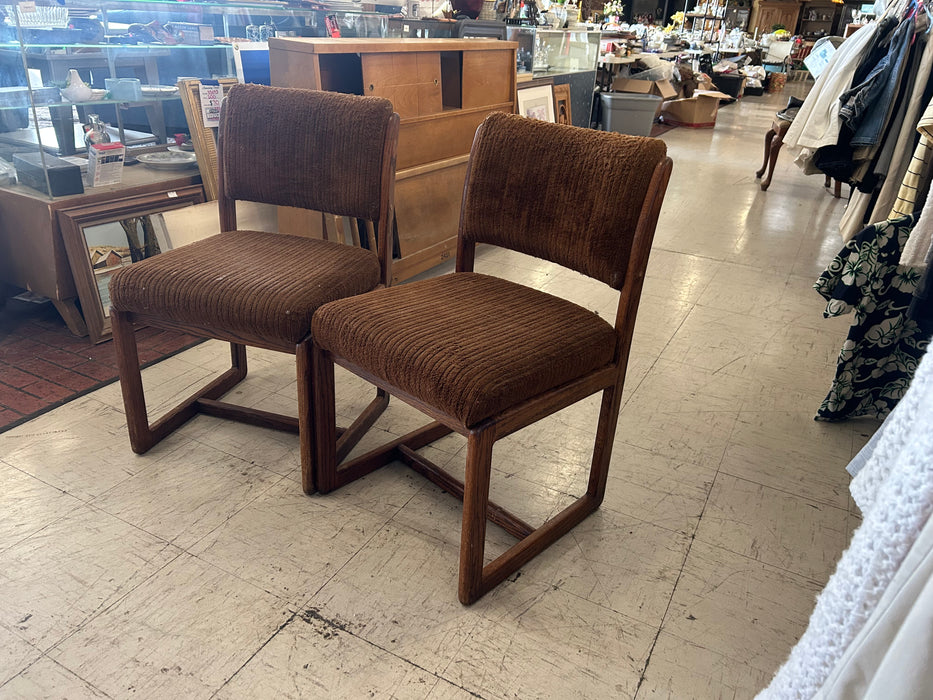 Kitchen or dining chairs with padded seats and backs 34290