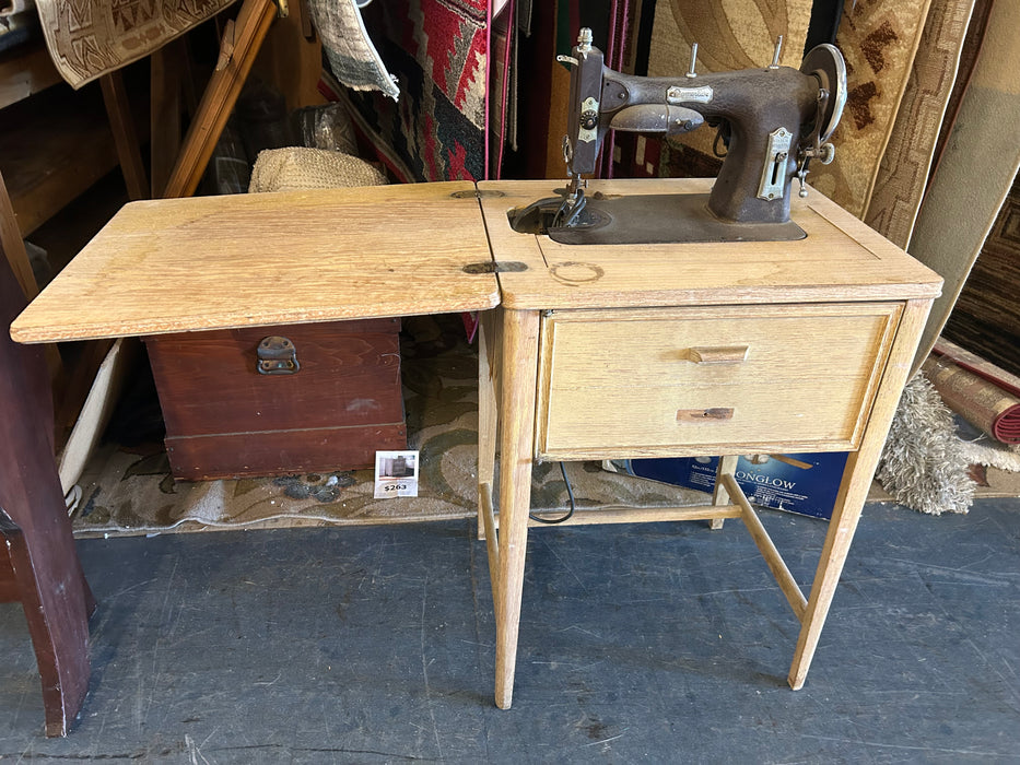 Domestic rotary sewing machine in cabinet 34346
