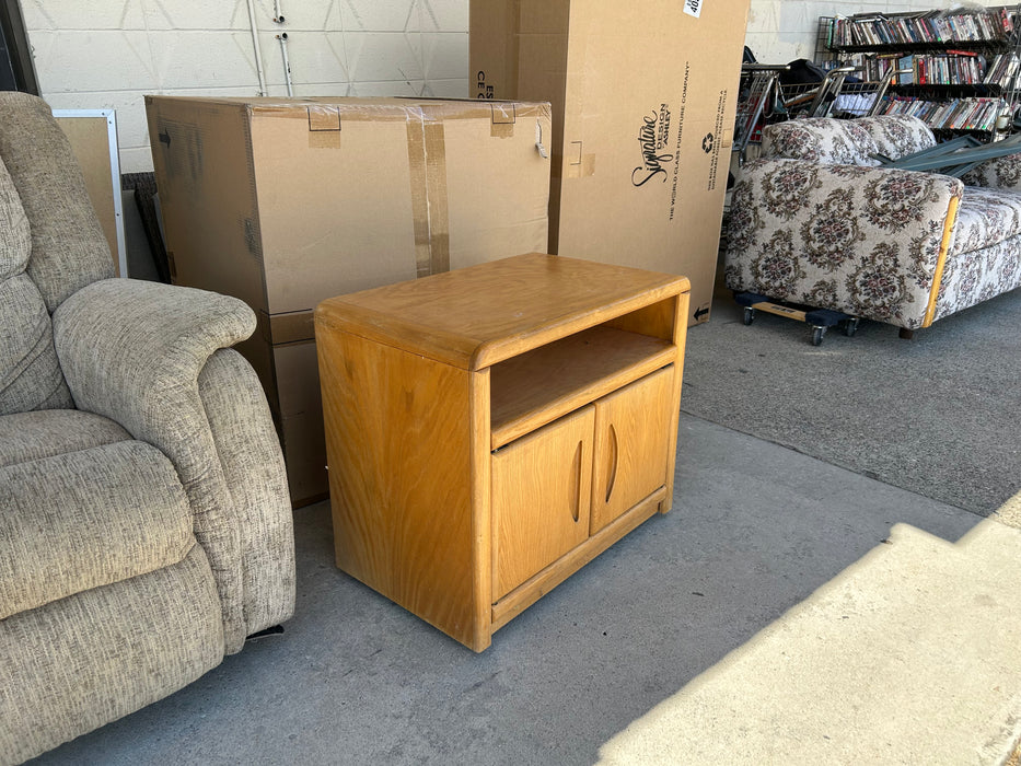 Small wood cabinet on casters 34363