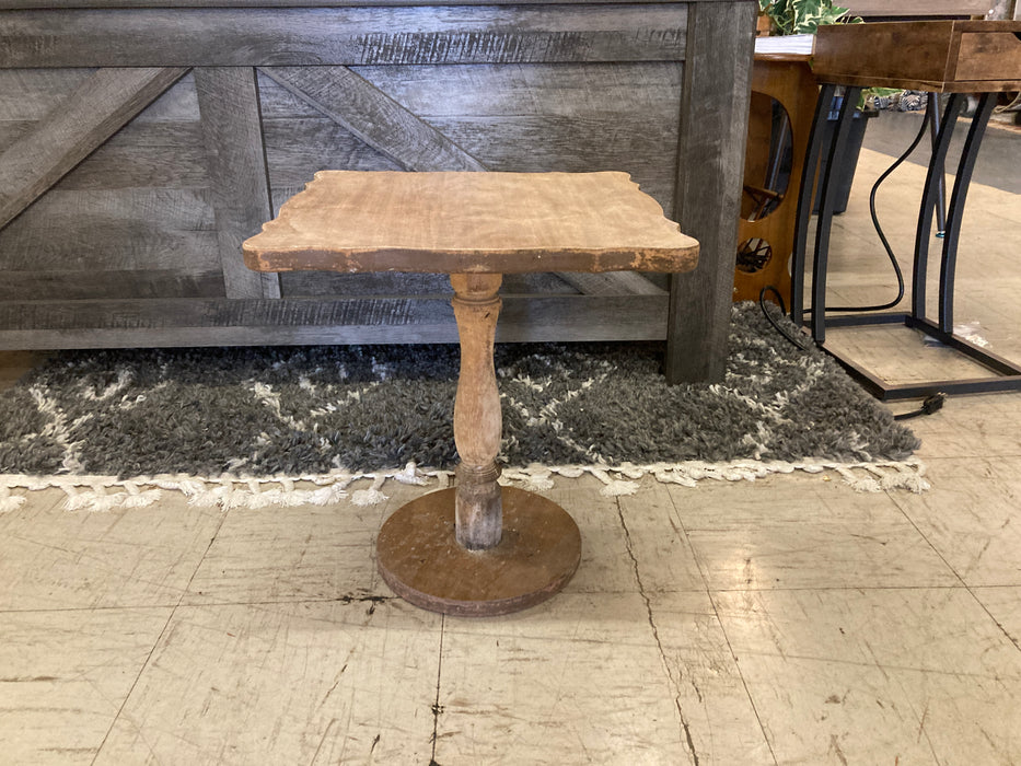 Small wood swivel top side table 32187