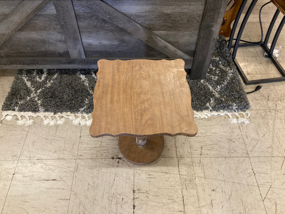 Small wood swivel top side table 32187