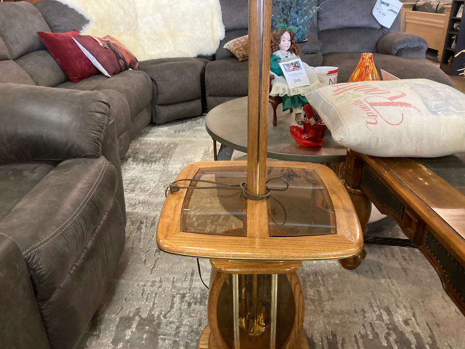 Glass top end table w/ lamp 32175