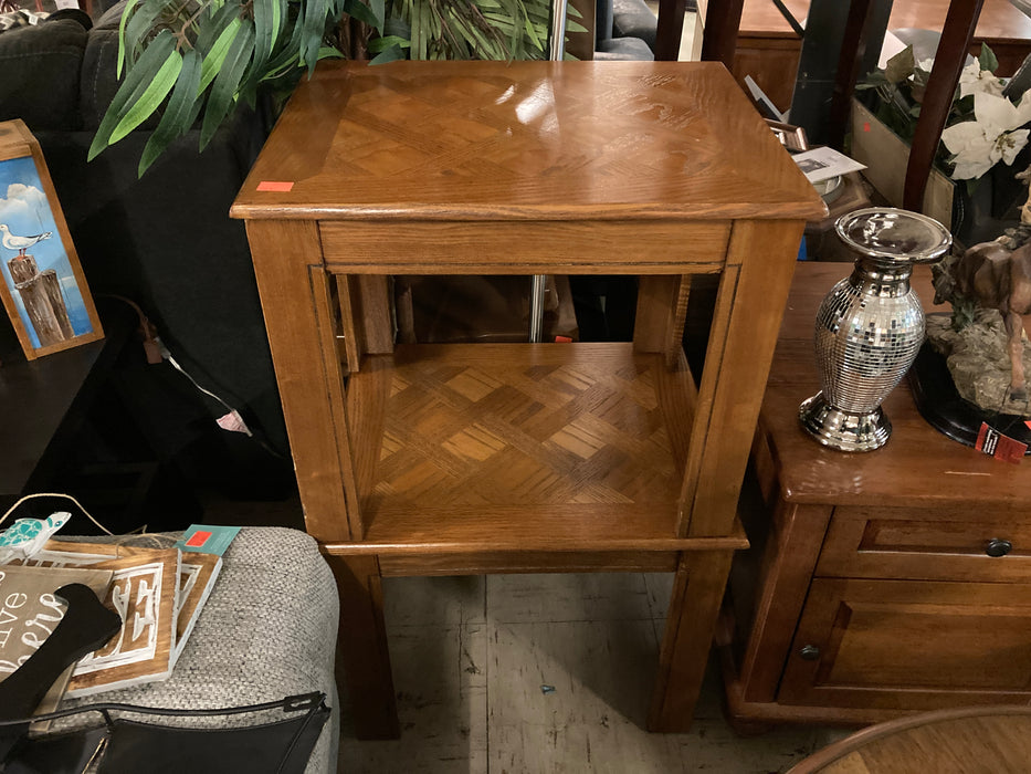 End tables 32167