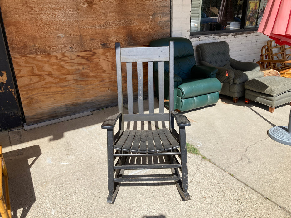 Black large wood rocking chair 32192