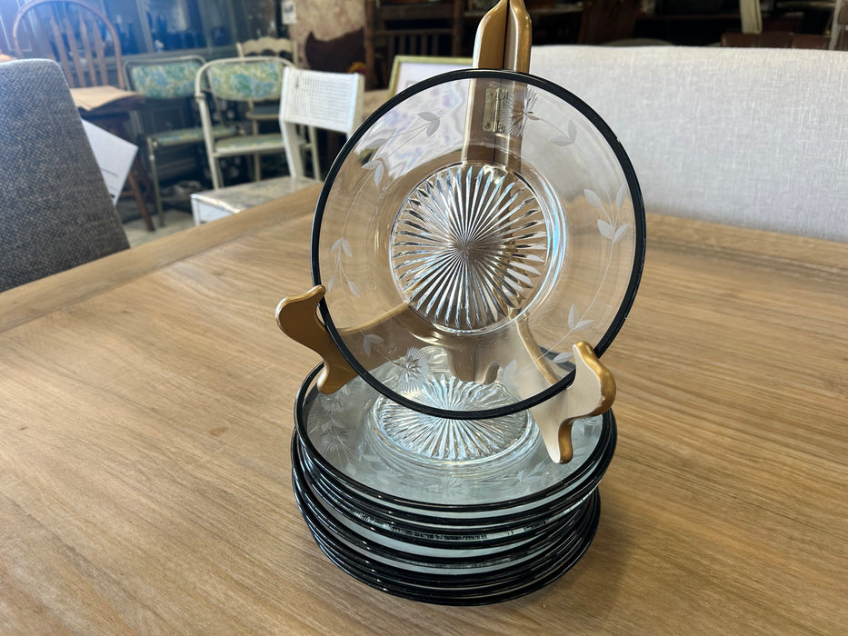 Set of 12 clear cystal black rimmed salad/dessert plates 33594