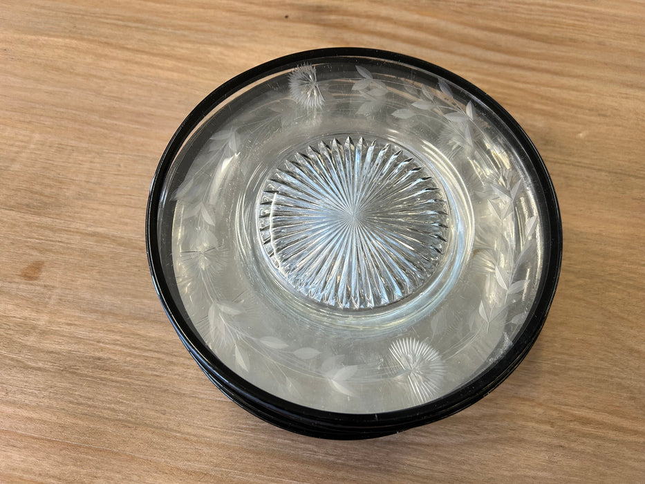 Set of 12 clear cystal black rimmed salad/dessert plates 33594