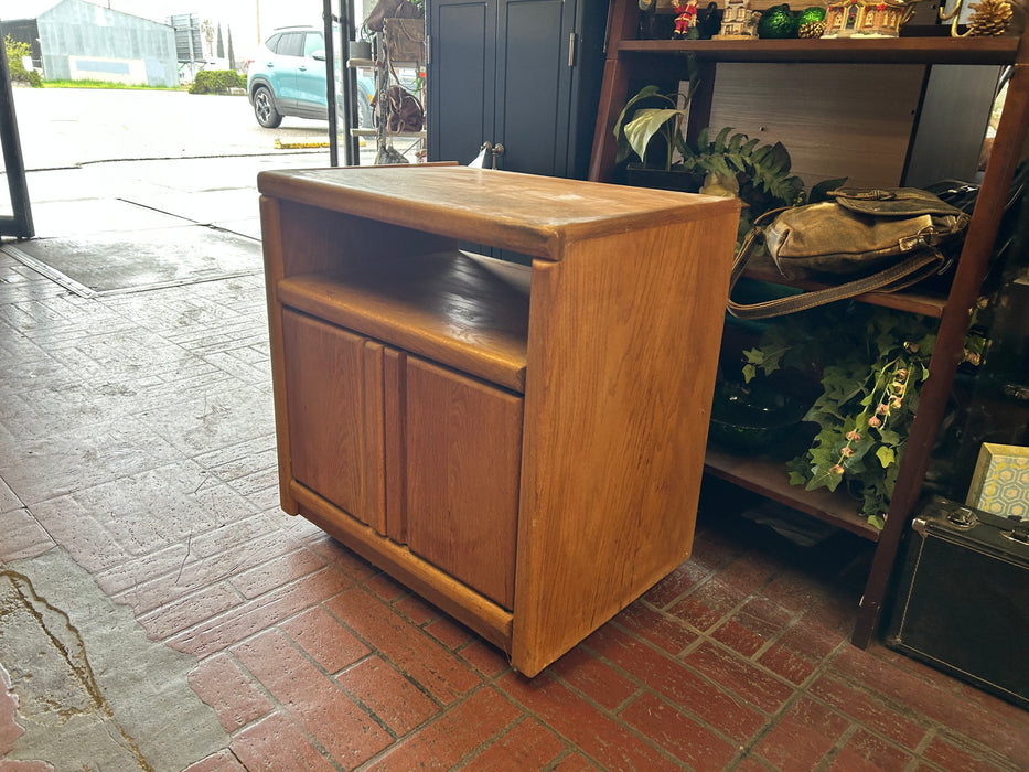 Wood microwave stand/cabinet on casters 33653