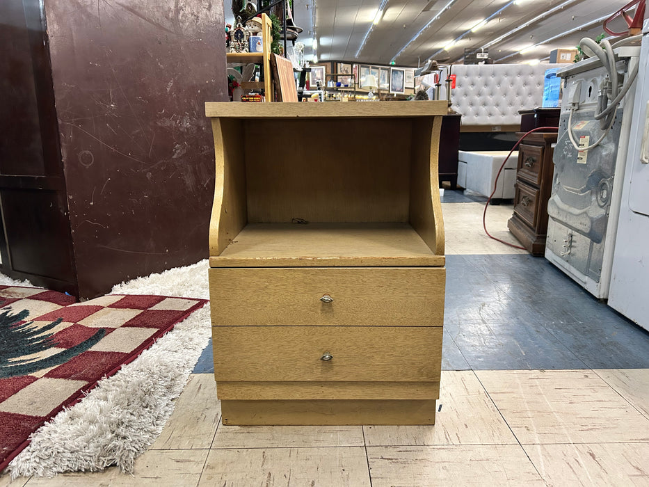 1 drawer Harmony House mid century nightstand 33673