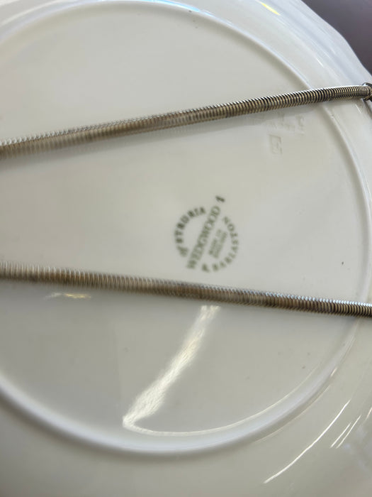 Vintage Wedgwood embossed ceramic grape leaf  luncheon plate MCM 33694