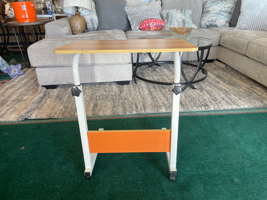 Portable adjustable side end table on casters 32228