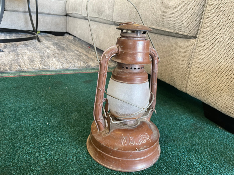 PG&E Dietz vintage kerosene lamp 32239