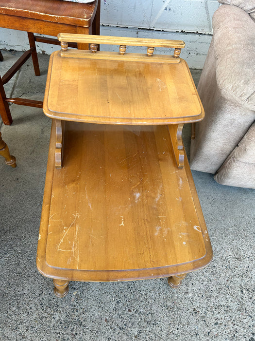 Vintage 2-tier end tables 33716