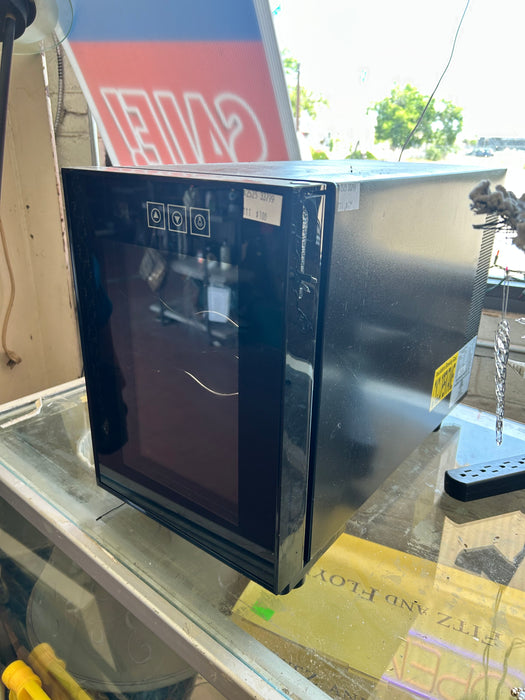 Wine cooler refrigerator small mini drink frig fridge 33799