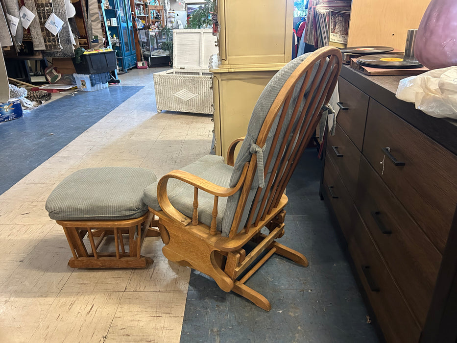 Glider chair with ottoman 34232