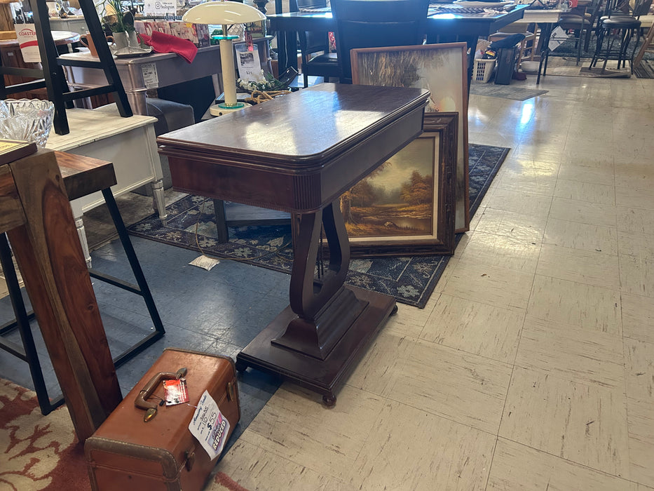 Vintage harp style end table 34238