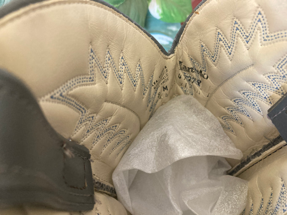 Gray Laredo cowboy boots size 8 M 30899