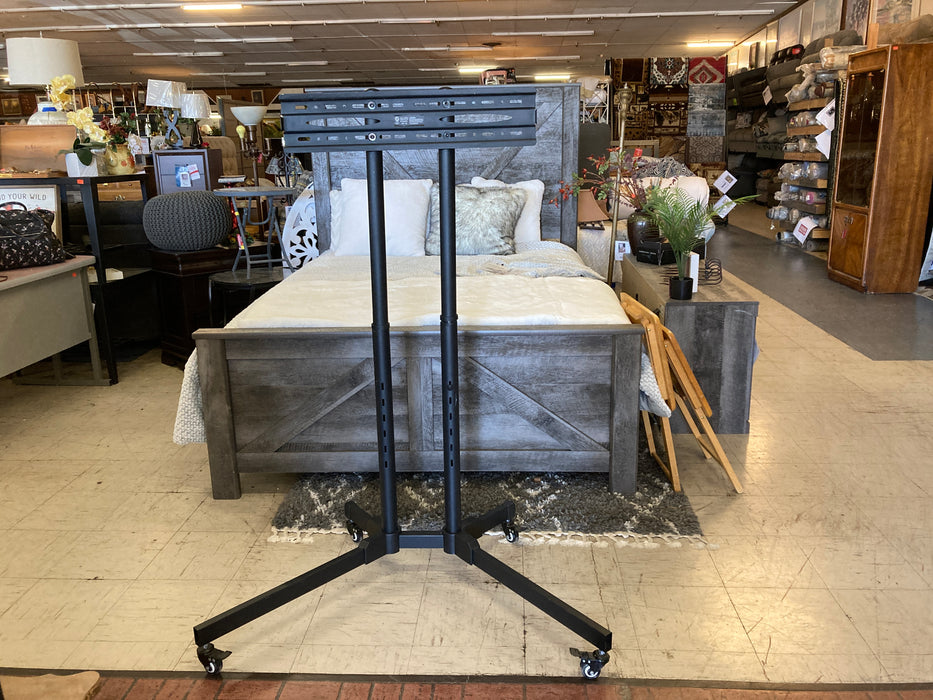 Rolling TV stand 32541