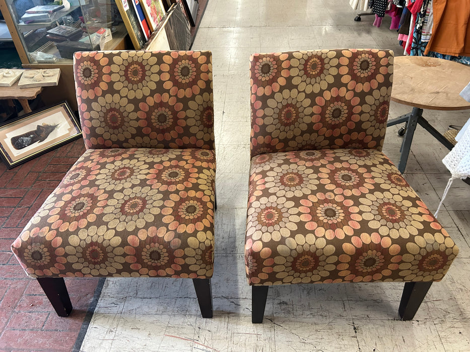 Armless accent chairs 34263