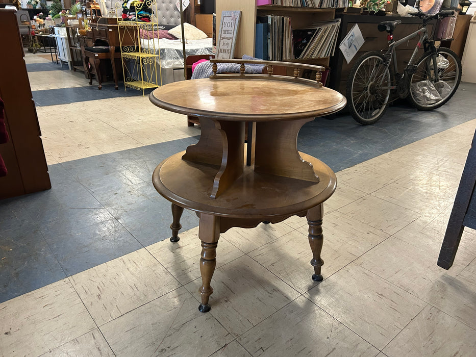 Vintage MCM Bassett maple round 2 tier side end table 34266