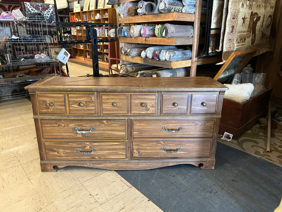 7 drawer dresser 34276