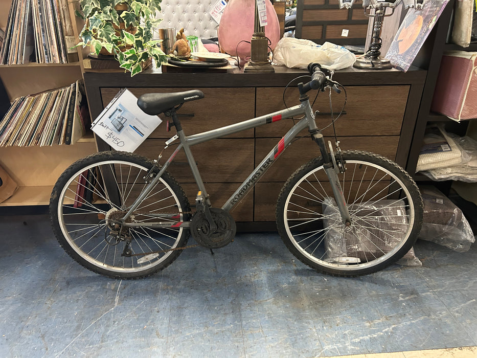 Gray Roadmaster Granite Peak men's mountain bike bicycle 34284