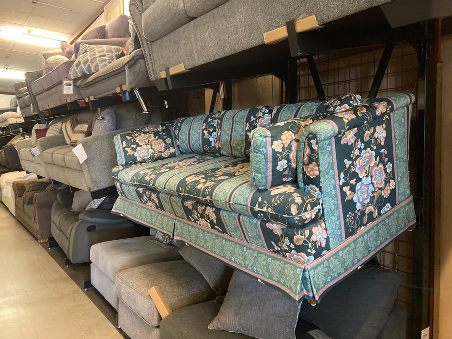 Heritage Furniture floral sofa couch 30915