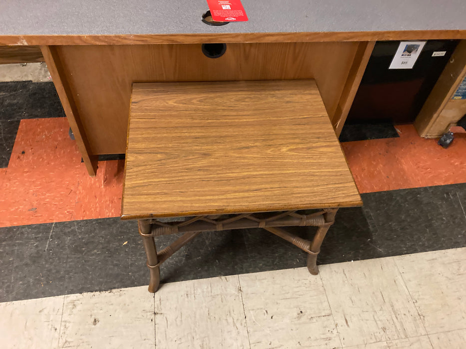 Bamboo side end table 30909
