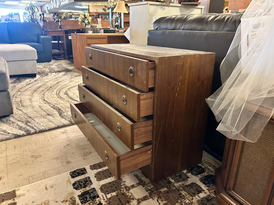 4 drawer chest dresser 33962