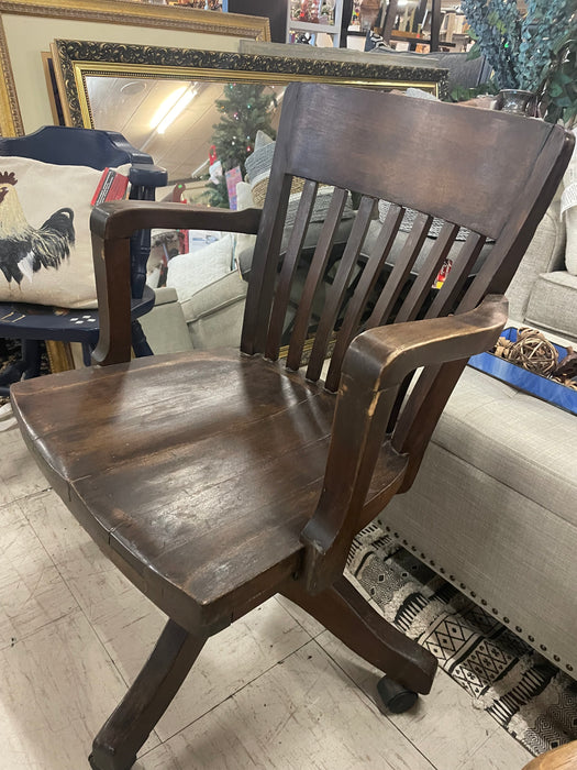 Wood adjustable desk chair with arms 33247