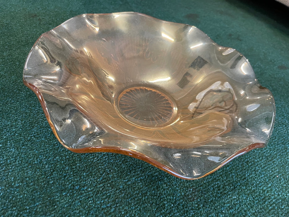 Vintage Jeanette iris & herringbone iridescent bowl 31620