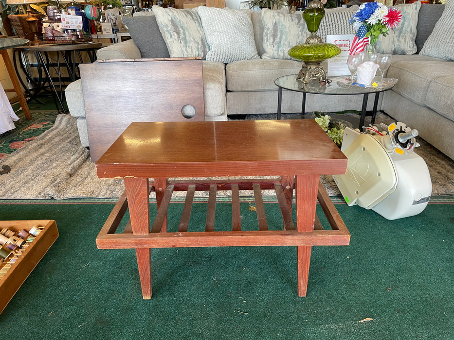 Wood side end table 33139