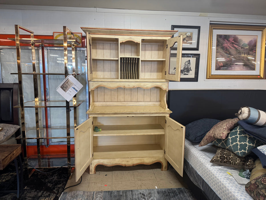 French Provincial farmhouse country 2pc rooster china cabinet hutch 33909