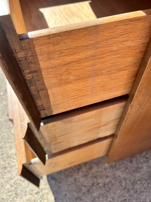 Ramseur 3 drawer nightstand 33912