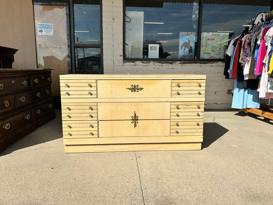Mid Century 9 drawer dresser 33915