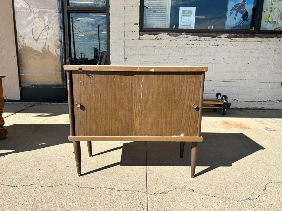 Small mid century style cabinet 33920