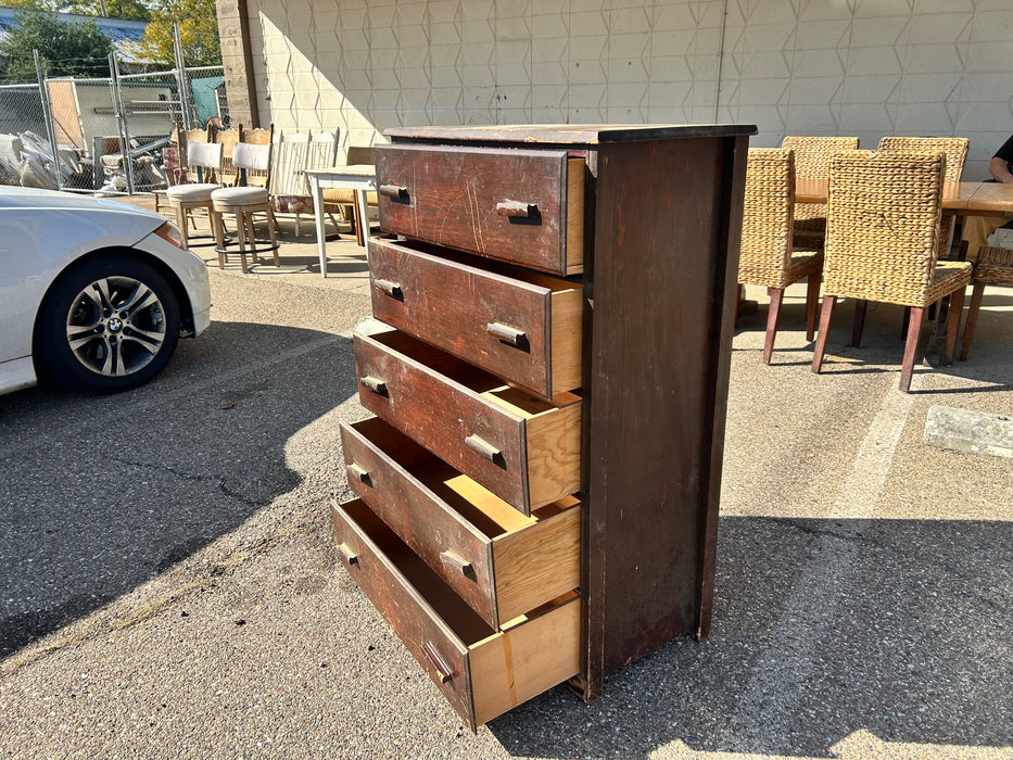 5 drawer brown chest dresser 33930