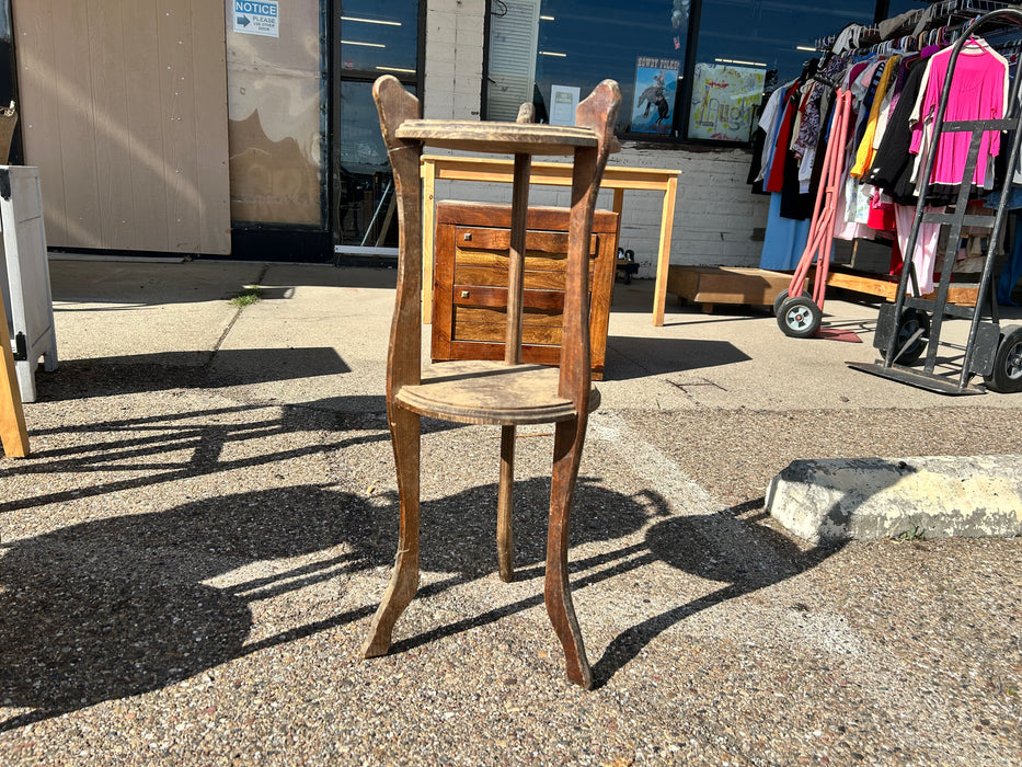 Wood 2 tier stand 33934