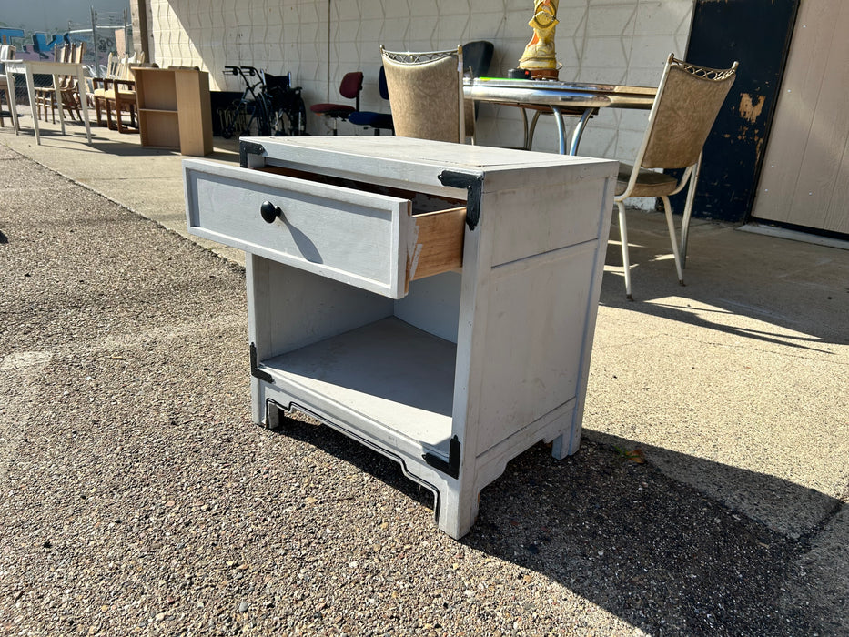 Drexel 1 drawer nightstand 33937