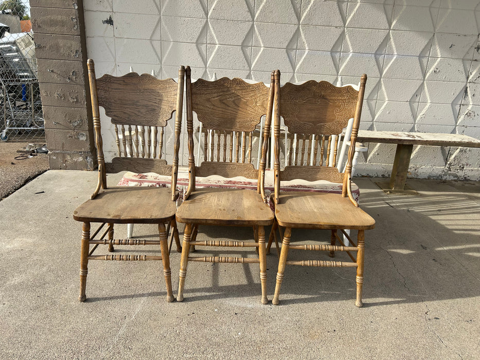 Wood kitchen or dining chairs 33948