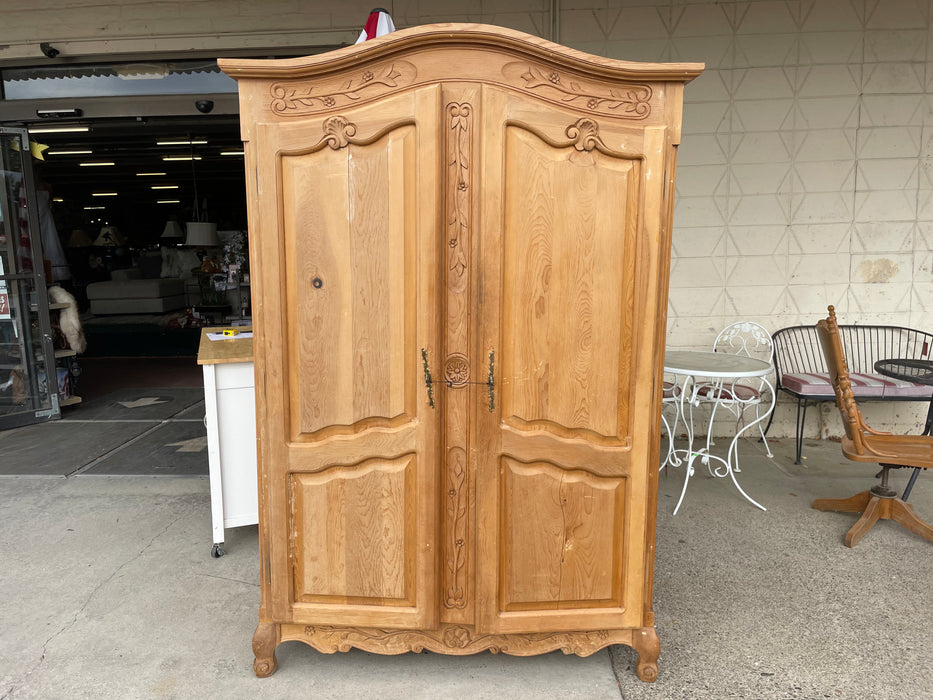 Wood wardrobe/armoire closet storage cabinet 33172