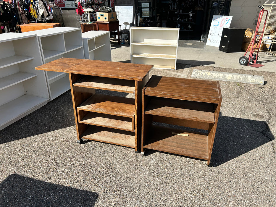 Shelves on casters 33963