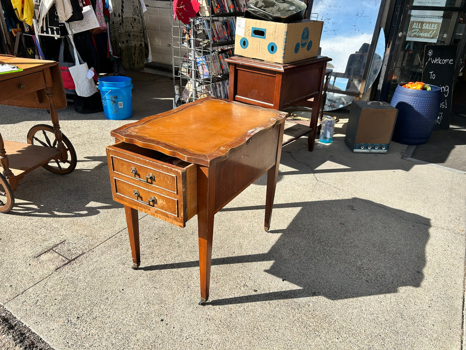 Wood 1drawer side table/ end table with decorative top 33987