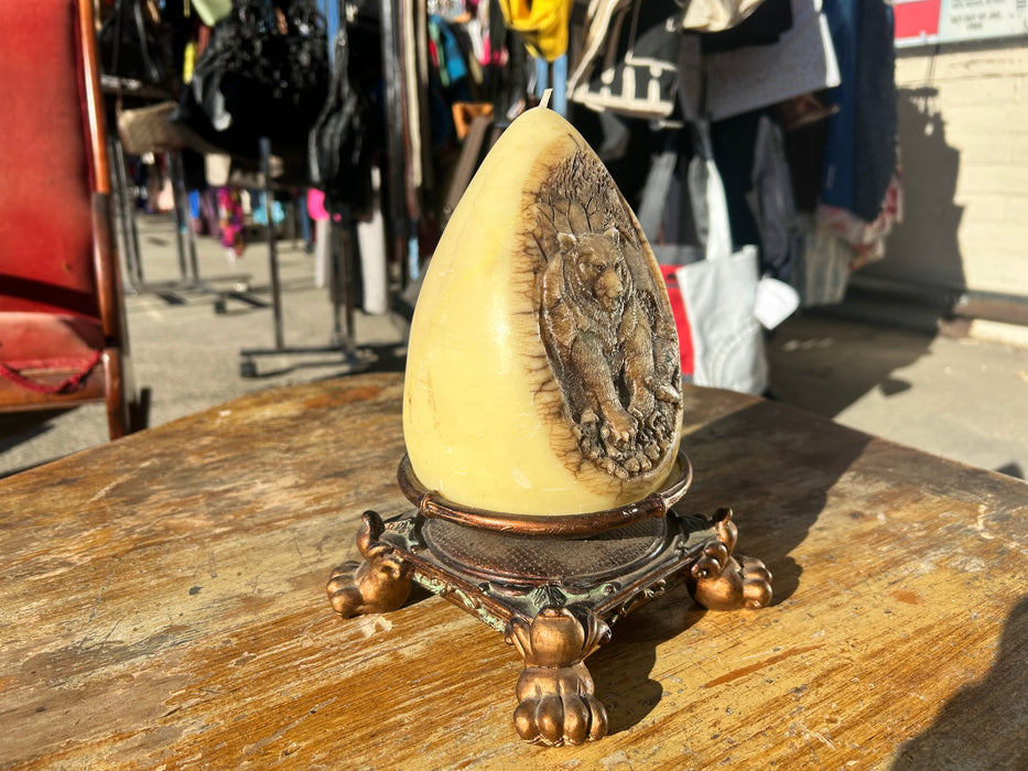 Bear candle with ornate holder 33968