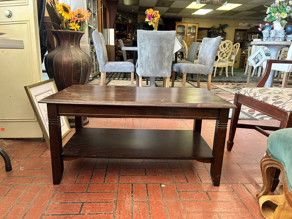 Small coffee table 33848