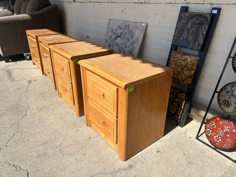 2 drawer nightstands wood 33316