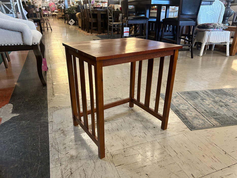 Mission style side table/end table 33859