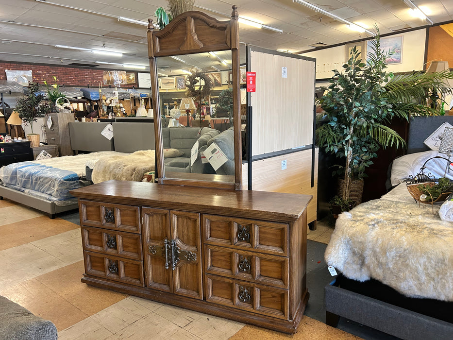 Wood 9 drawer dresser with mirror 33871