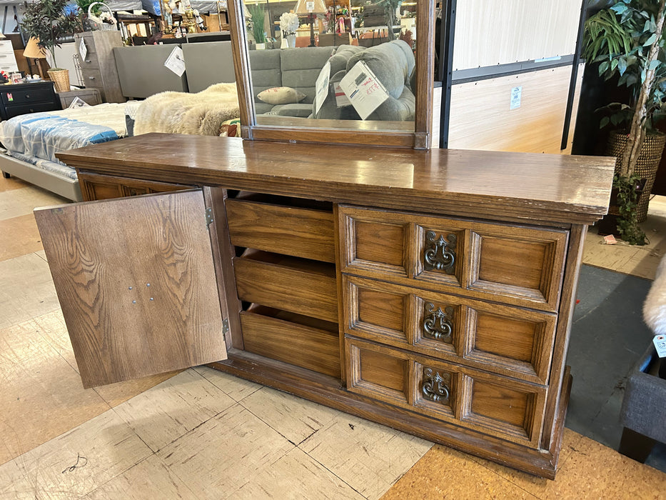 Wood 9 drawer dresser with mirror 33871