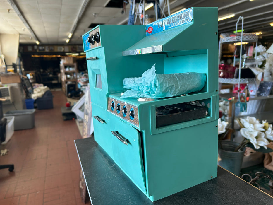 1969 Betty Crocker easy bake oven in box 34414